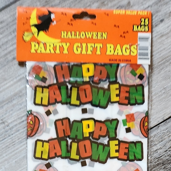 COPY - Halloween Party Gift Bags - Picture 2 of 2